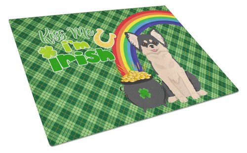 Caroline`s Treasures Longhaired alb-negru Chihuahua St Patrick`s Day glass cutting board large 12H x 16W